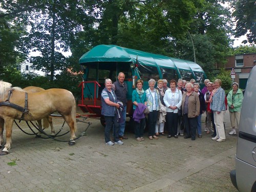 Planwagenfahrt der Frauen